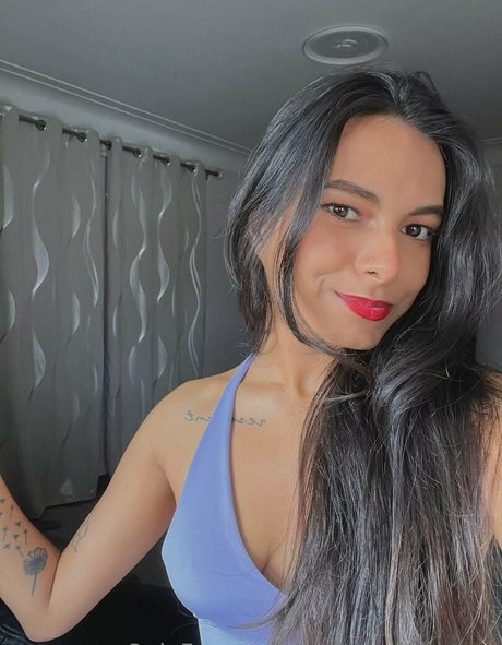 bustypetitemyra sexy pornstar pic