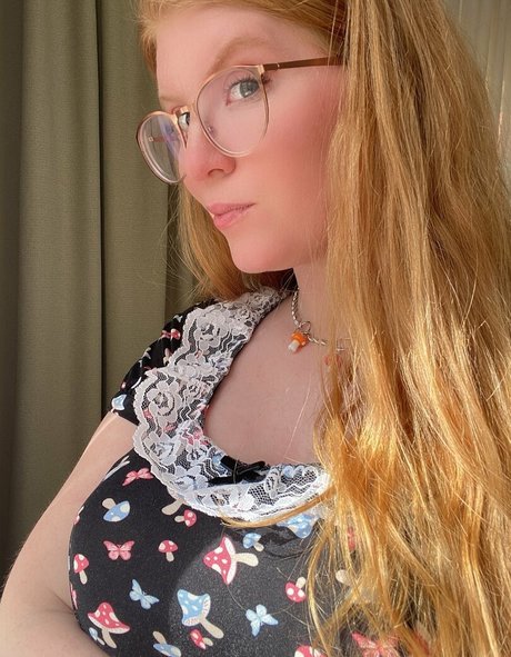 gingergirlie perfect actress gallery