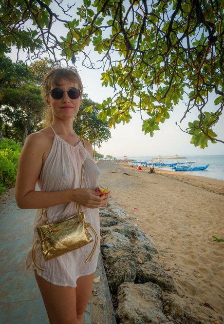 Da Moroshka art star gallery