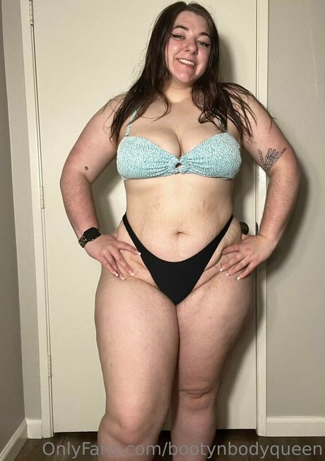 bootynbodyqueen star erotic gallery