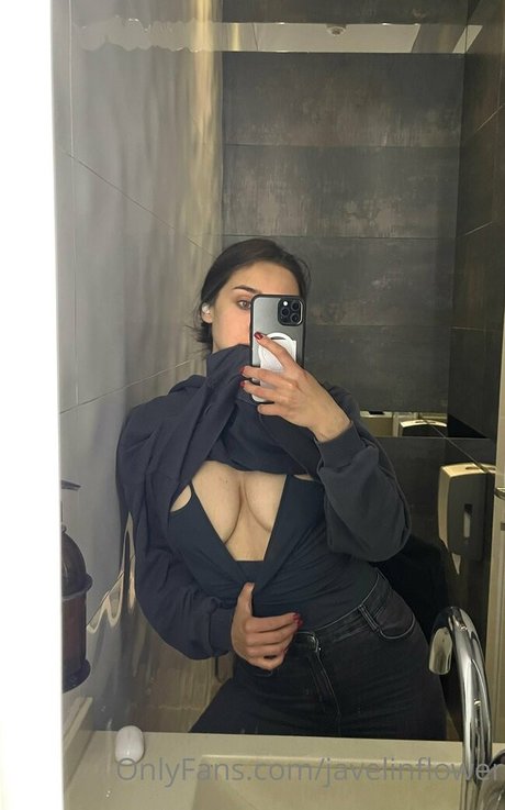 javelinflower best actress photo