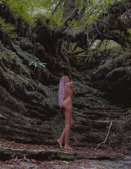 Baby Momo art pornstar photo