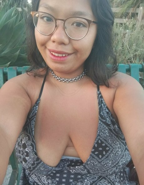 icyaceofspade model hd images