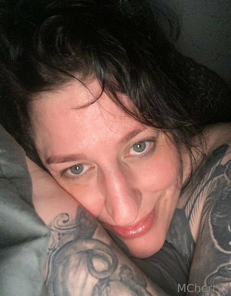 mcherryyy model sexy pic