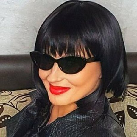 lbukawski top model pics