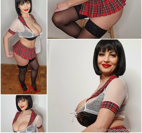 lbukawski model hot galleries