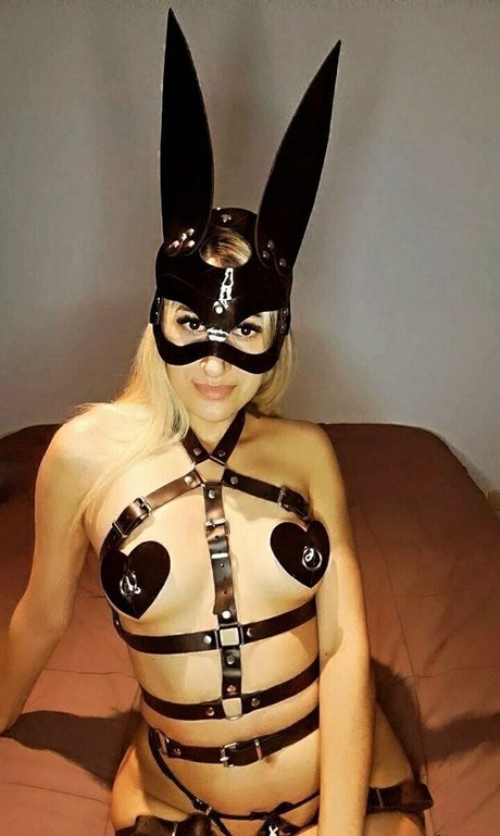 serenaamoon star exclusive pics