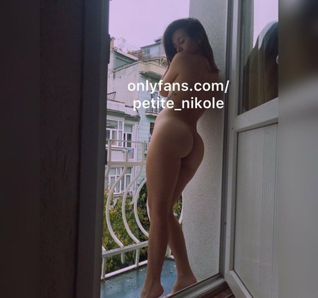 petitenikole porn star archive