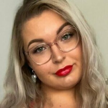 cheeky yelofree perfect actress pictures