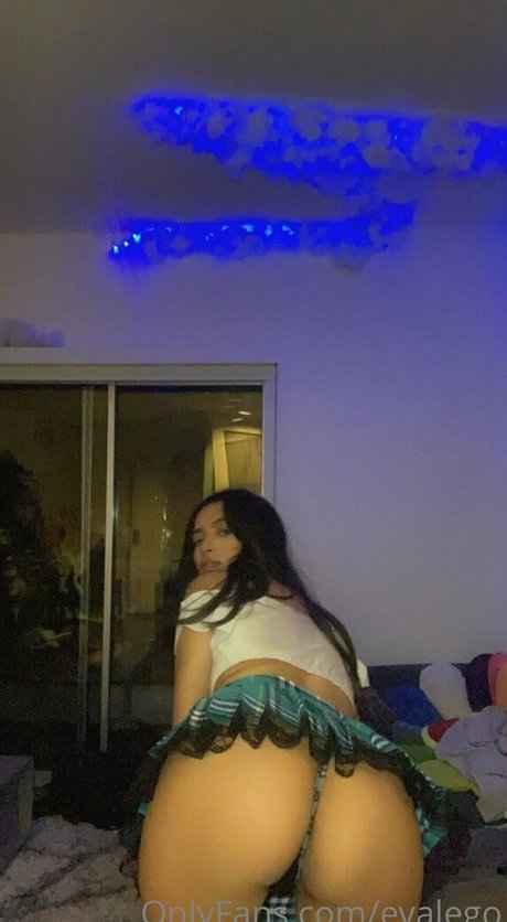 Evangelina Legetta model art galleries