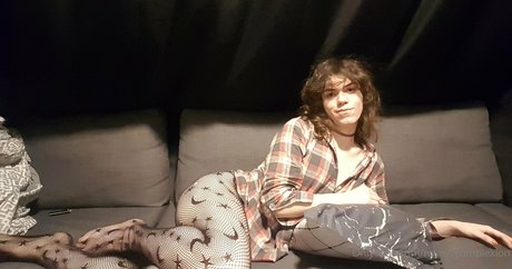 roseyccomplexion star nudes pic