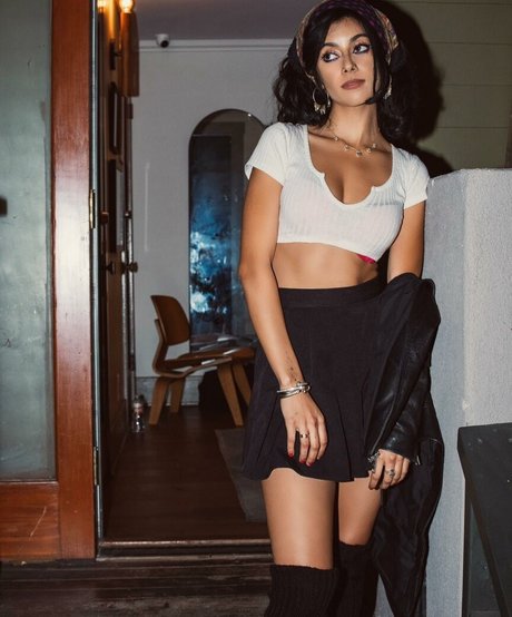 Samicamusic pornstar sex pic