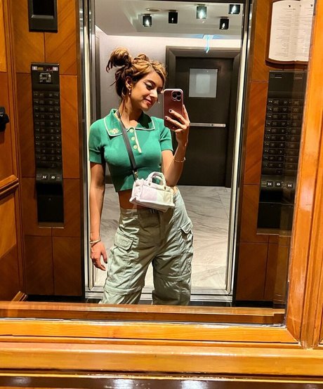 Samicamusic model porn archive