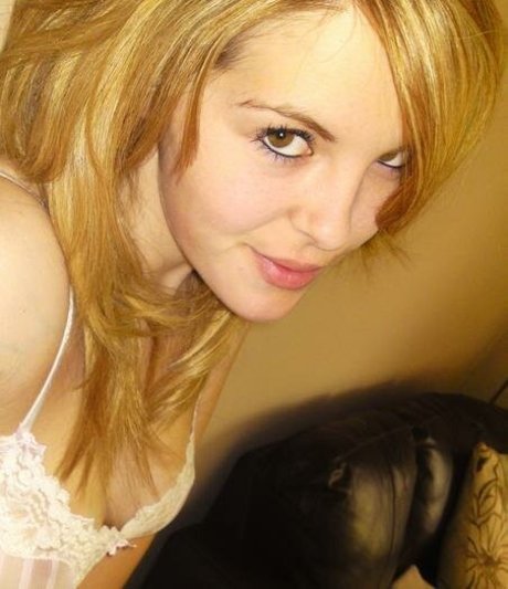 Mynuts Nuts Magazine star photos