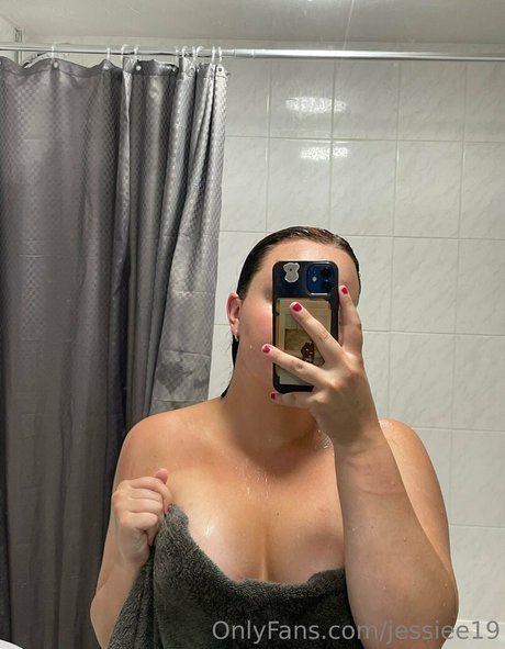 jessiee19 actress picture