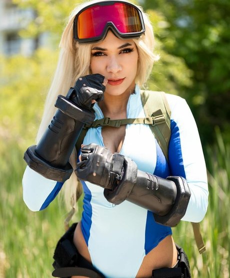 Becofhearts model exclusive galleries