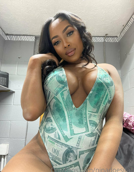 ninadoesitall star top gallery