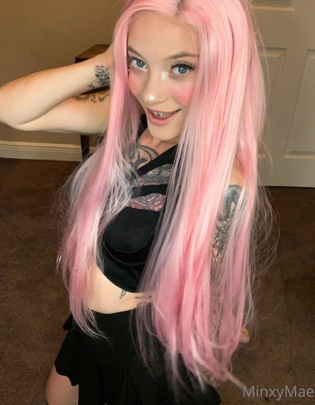 minxybites pornographic model photos