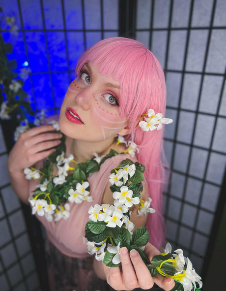 uwugirlaraara pornstar high quality photo