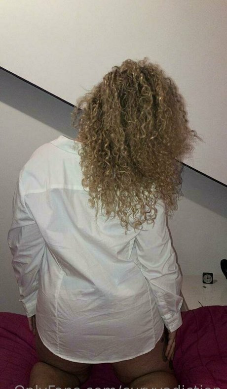 curvyadiction free model images