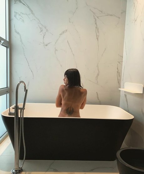 Adva Lachiany star high quality pictures