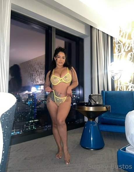 Sugey Portillo high quality model photo