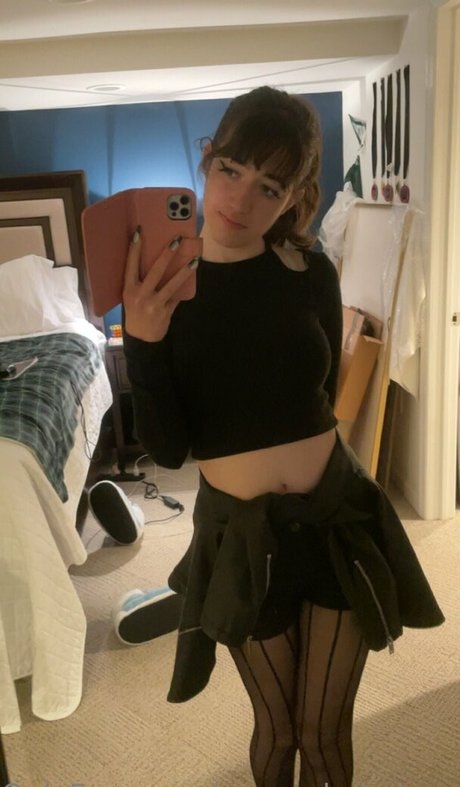 spaceybabebrooke pornstar hot pics