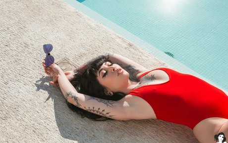 Arson nice actress img