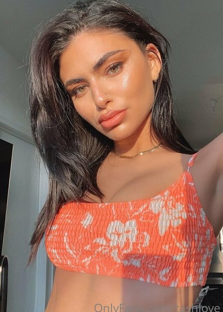 tashlove sexy actress pictures