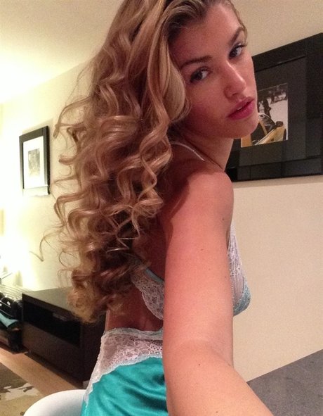 Amy Willerton star exclusive pics