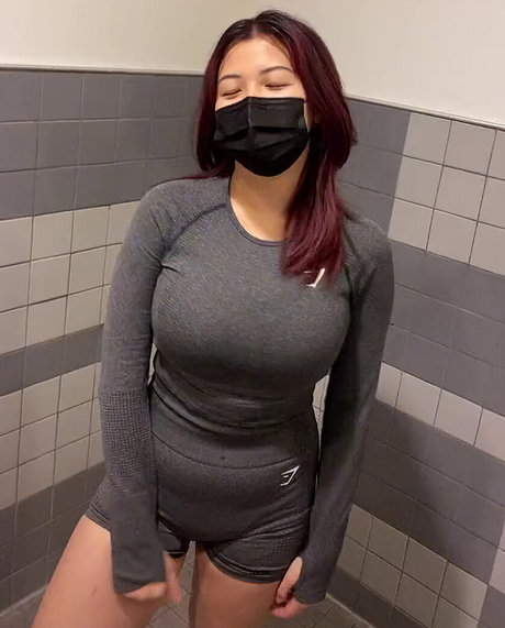 fishsowce adult model image