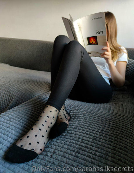 sarahssilksecrets nude model pictures