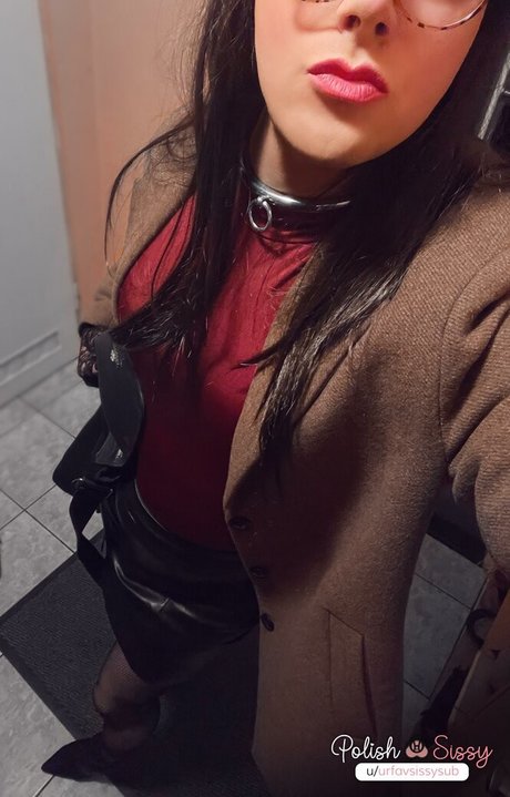 SaraSubmissive sexy model galleries