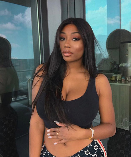 french mature onlyfans free nude galleries