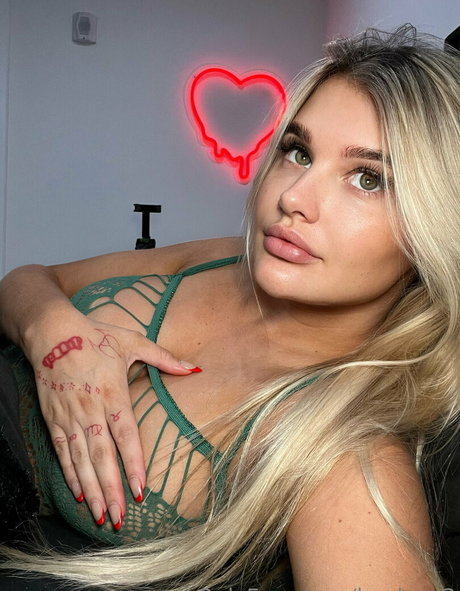 hayleyx3 sexy star galleries