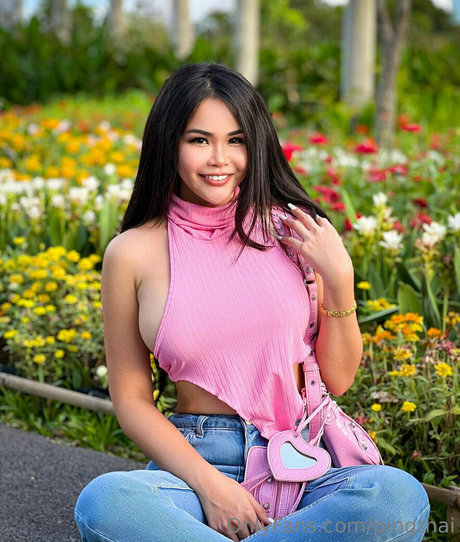 pingthai erotic model pictures