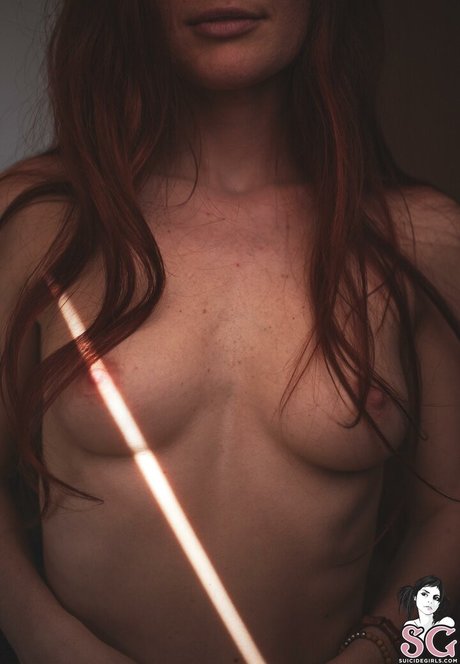 Mias sg hot actress pic