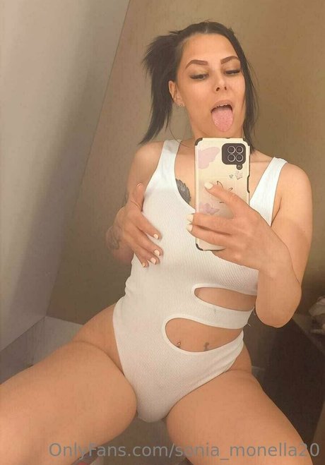 sonia monella20 pretty pornstar pics