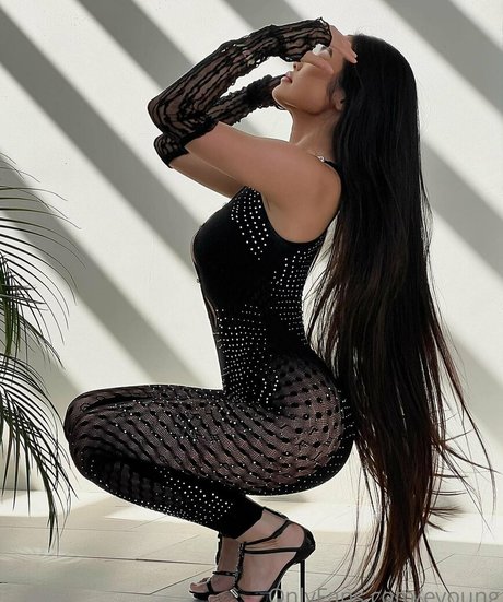 eyoung high quality actress photo