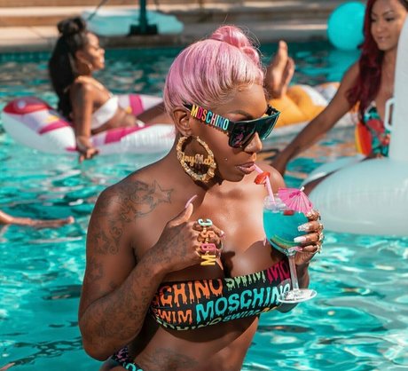 ebonymystique4free pornstar beautiful photos