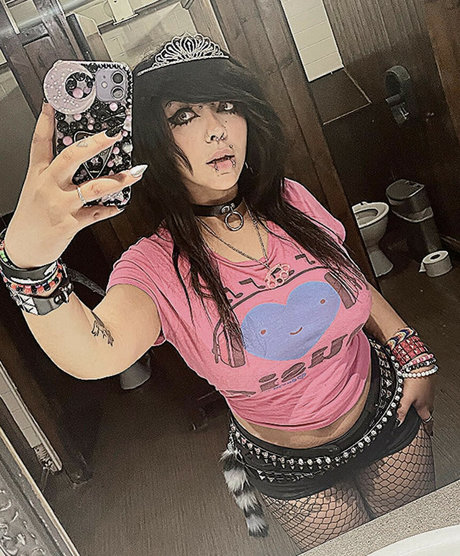 Fuwa funk beautiful actress image