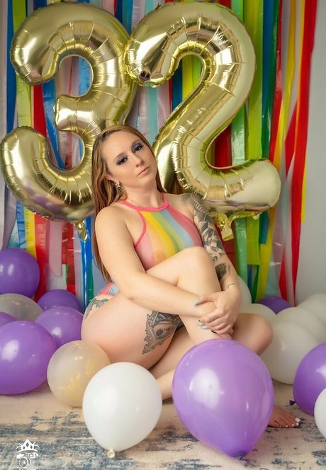 danikix pornstar nude gallery