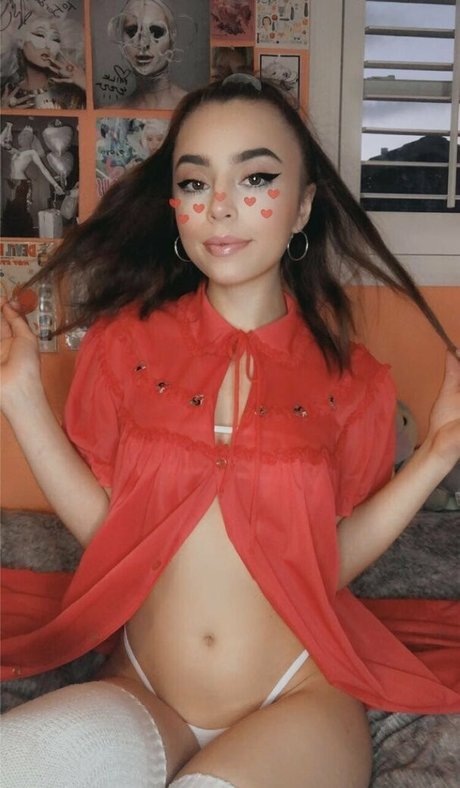 peachykaz exclusive actress pic