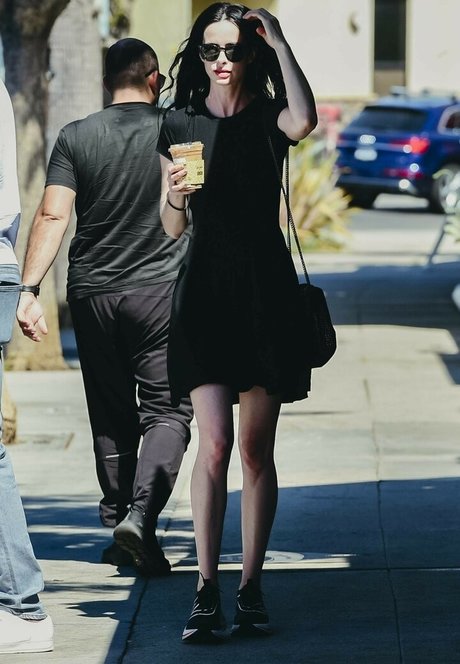 Krysten Ritter Profile pic