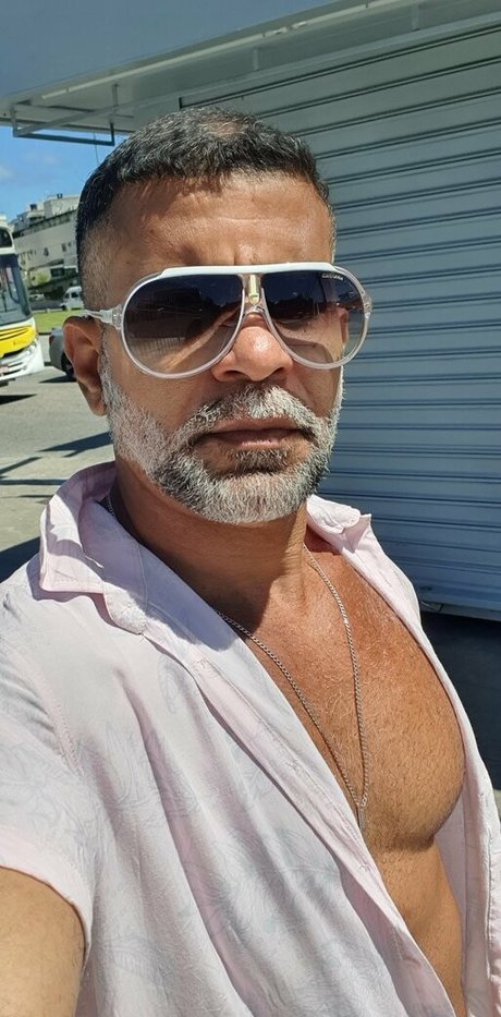 jorginhokarioka21 model pic