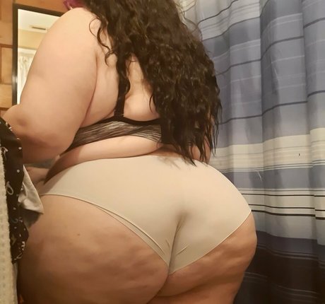 bliss2thicc xxx actress images