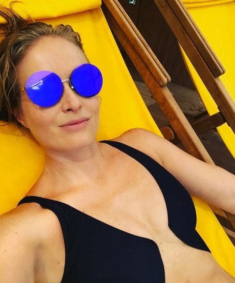 angelicaksy hot star photos