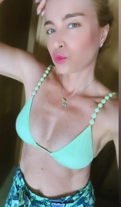 angelicaksy hot actress photo