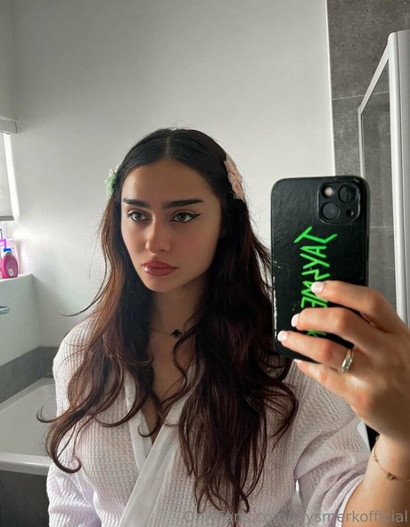 Jaysmerk model naked photo