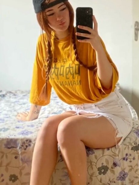 Bruna Dos Anjos sexy pornstar pics